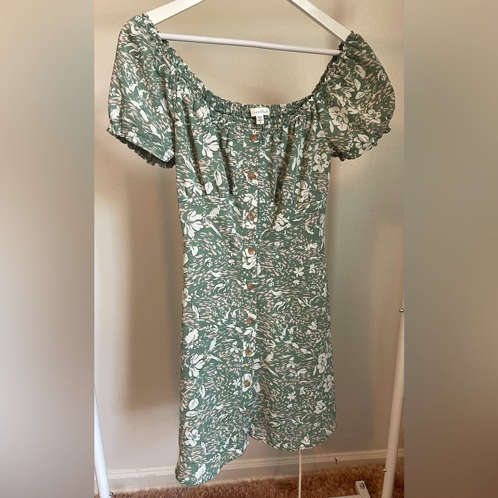 Flirty teal dress